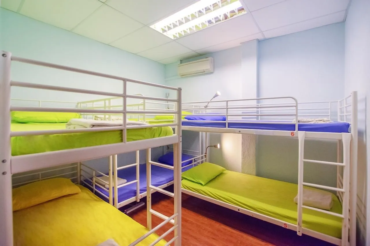 Vintage Inn @ Clarke Quay Singapore Hostel